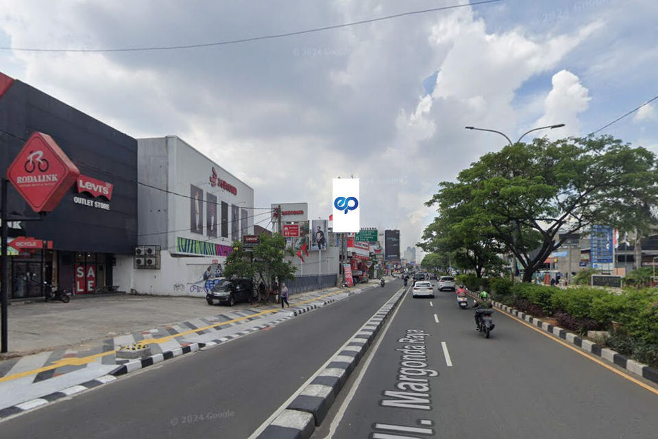 Billboard at JL. Margonda Raya No. 268 (Kemiri Muka - Toko Wiguna Tire), Depok