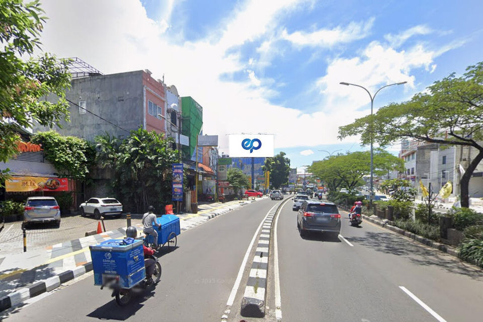 Billboard at JL. Margonda Raya - Ramayana, Depok