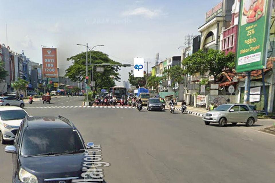 Billboard at JL. Margonda Raya (Dekat Donatello), Depok