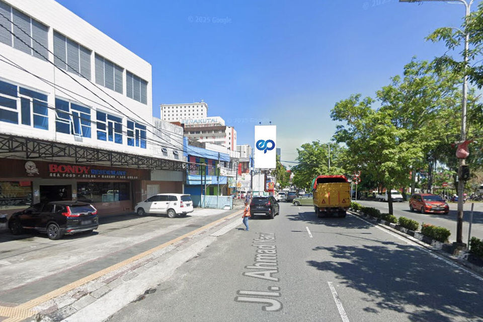 Billboard at JL. Jend. Ahmad Yani (dekat Oriflame), Balikpapan