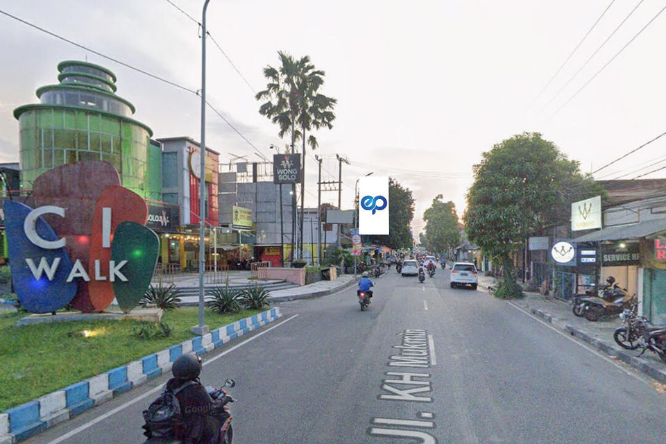 Billboard at JL. KH Mukmin, Sidoarjo