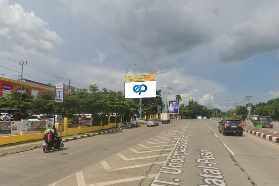 Billboard at JL. Residen A.Rozak ( depan dapur mutiara), Palembang