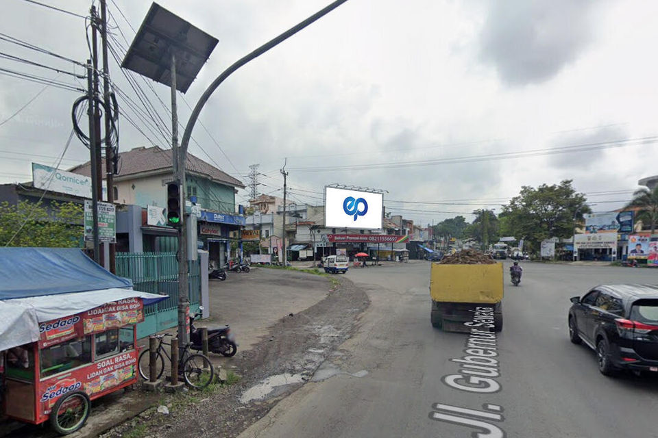 Billboard at Perempatan JL. Gub. Sewaka - JL. Letjend Mashudi, Tasikmalaya