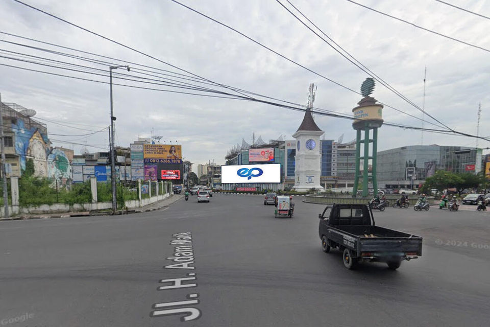 Videotron at JL. Gatot Subroto (Bundaran SIB), Medan