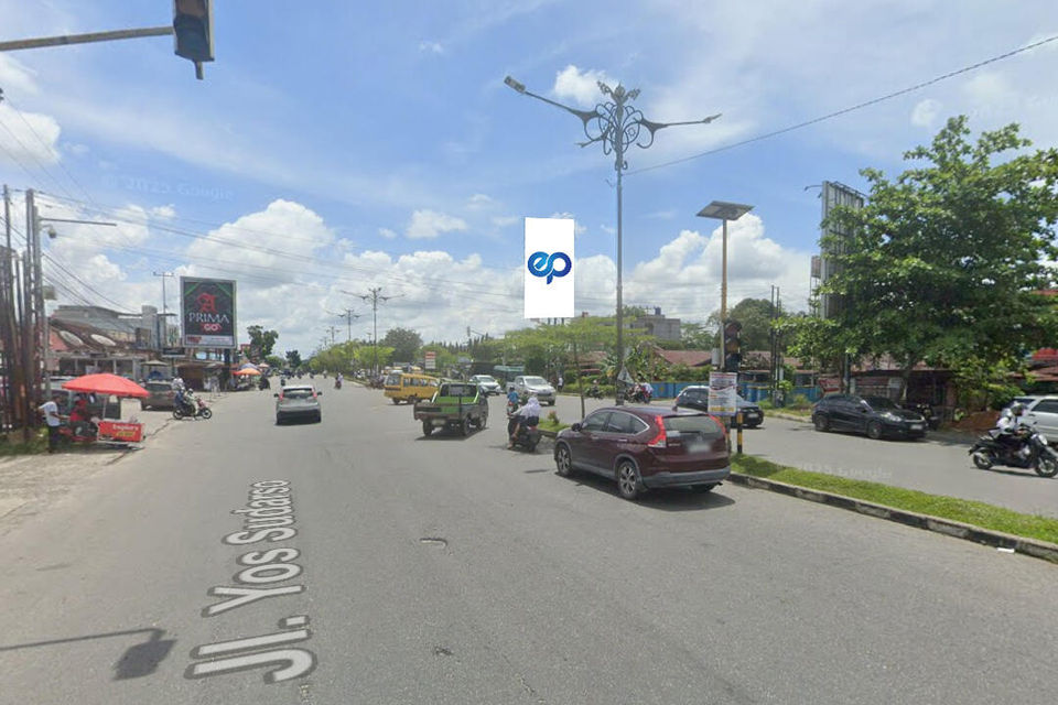 Billboard at JL. YOS SUDARSO SIMPANG SEKOLAH, PEKANBARU