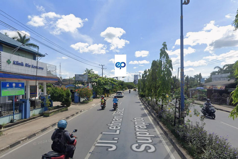 Billboard at JL. R. Suprapto, Samarinda