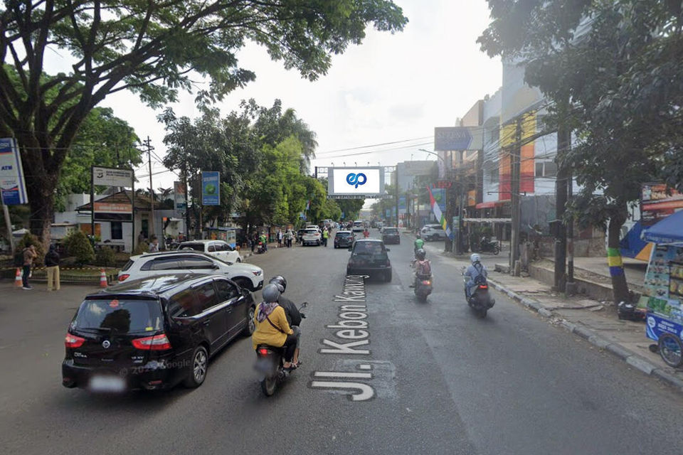 Billboard at JL. Kebun Kawung - Stasiun KAI, Bandung