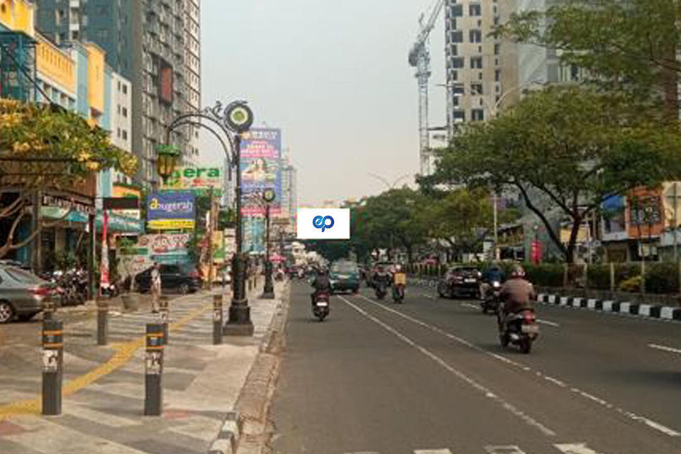 Billboard at JL. Margonda Raya (EVENCIIO apartment), Depok