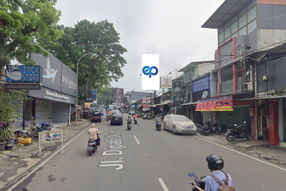 Billboard at JL. Dipatiukur Ibenk Motor (Dekat kampus Unikom), Bandung
