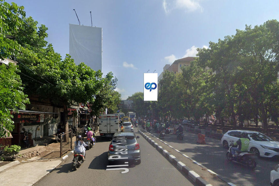 Billboard at JL. Pasir Kaliki - JL. Sukajadi (Depan RS HS), Bandung