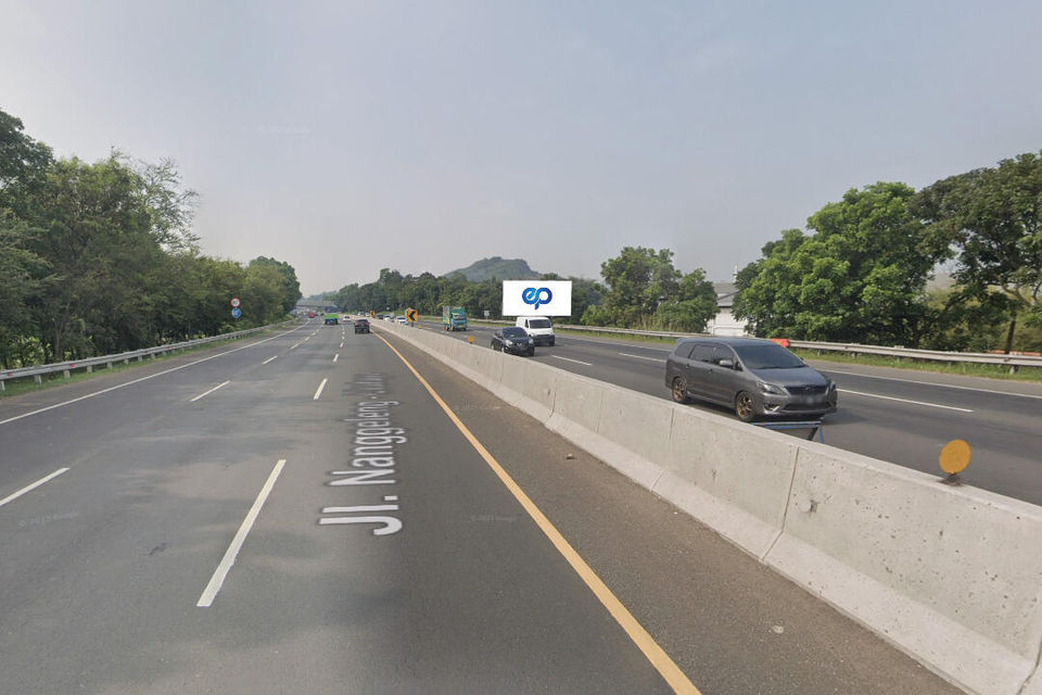 Billboard at Tol Padalarang KM 122+800B, Bandung