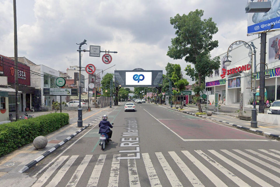 Videotron at JI. LLRE Martadinata No.32,Citarum, Bandung