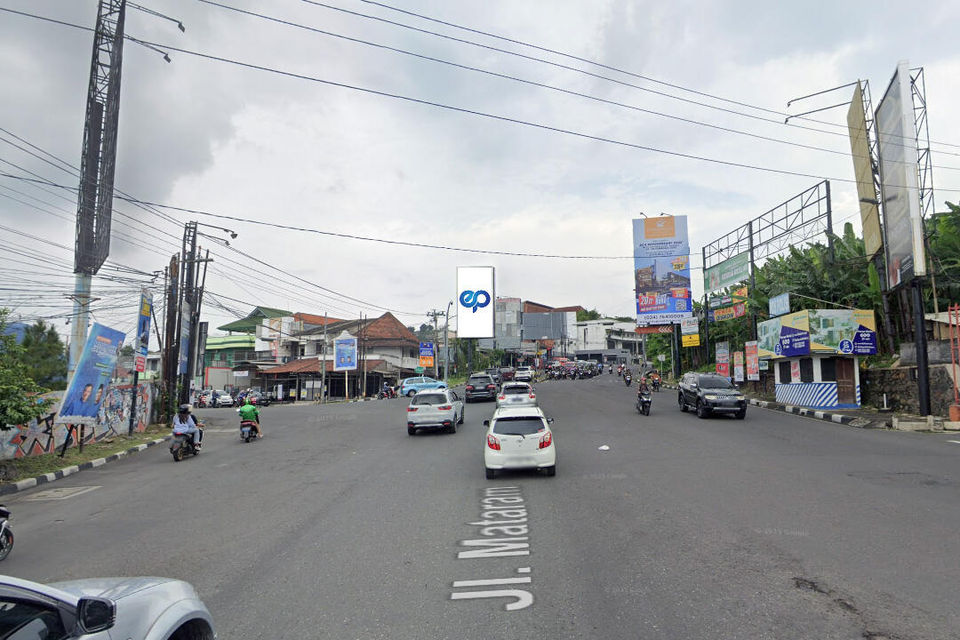 Billboard at JI. Dr. Wahidin (Pertigaan Java Mall), Semarang