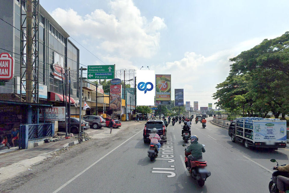 Billboard at JI. Jend. Sudirman Semarang Indah, Semarang