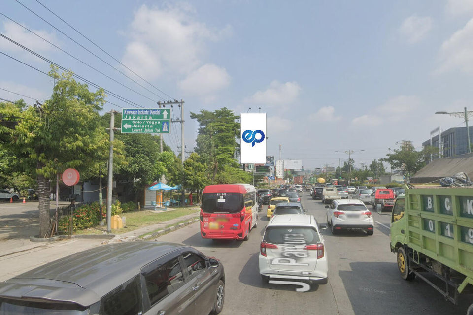 JI. Siliwangi Pintu Masuk Tol Krapyak, Semarang