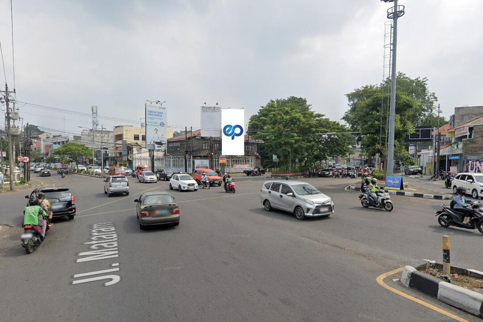 JI. MT. Haryono (Perempatan Javamall), Semarang