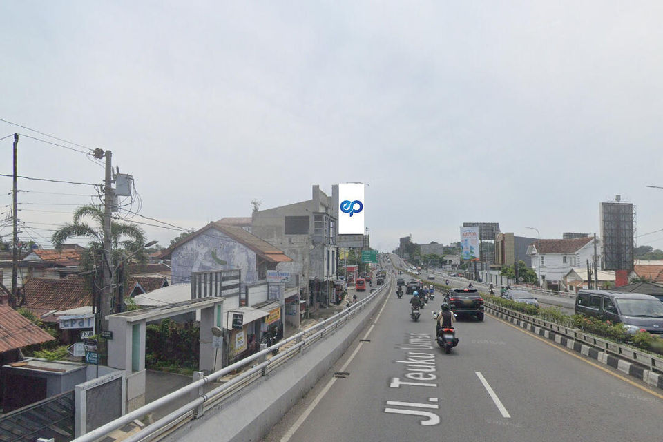 Billboard at Jl. Teuku Umar Semarang (Samping Pasar Jatingaleh), Semarang