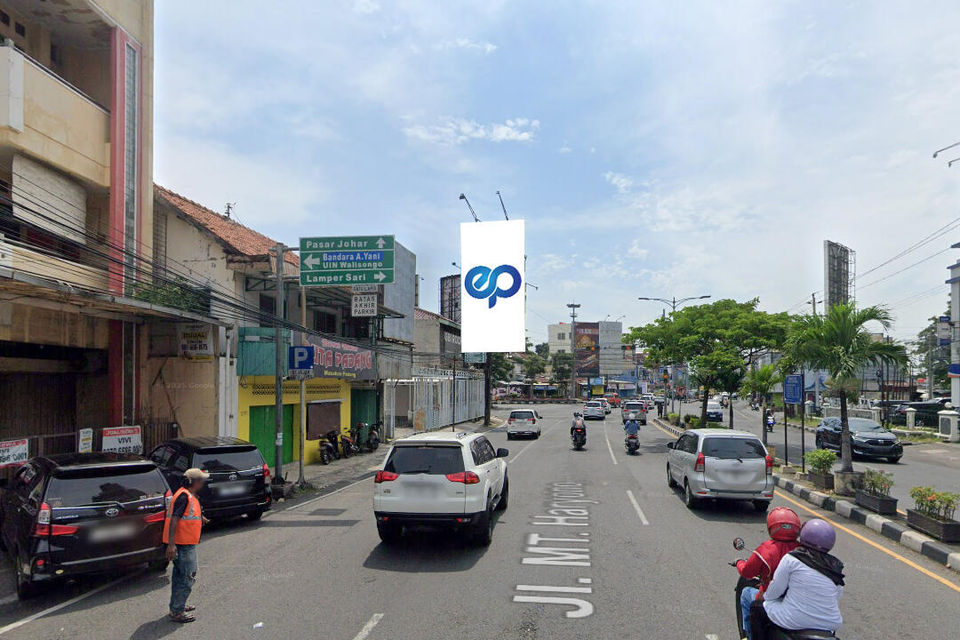 JI. MT. Haryono (Perempatan Metro Plaza), Semarang