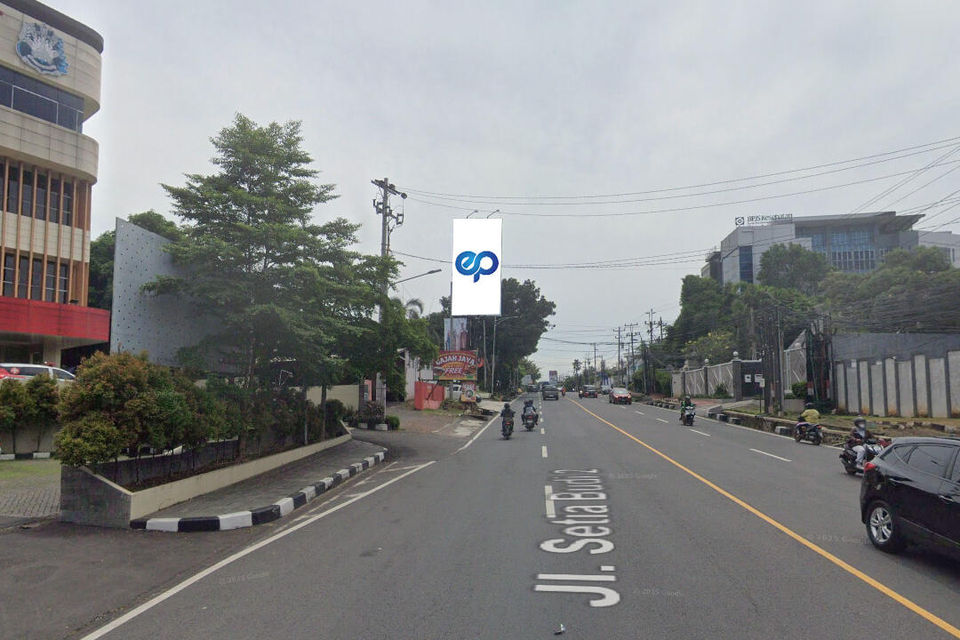 JI. Sultan Agung (Depan Bakmi Gajah), Semarang