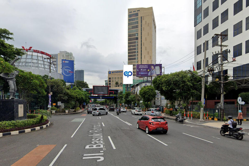 JI. Basuki Rahmat 81 (Dekat Dunkin Donut), Surabaya