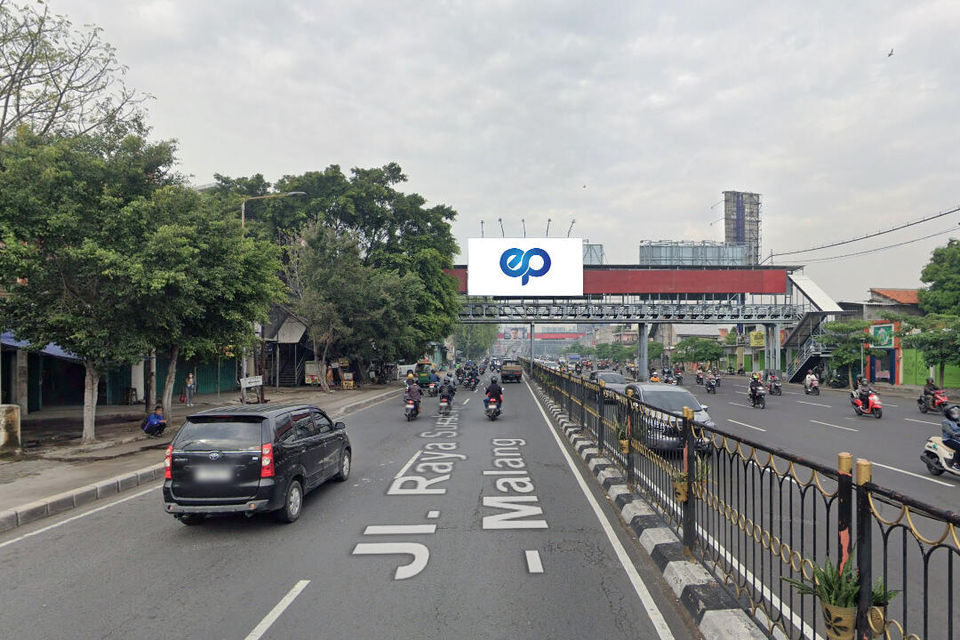 JI. Wonokromo (Depan DTC), Surabaya