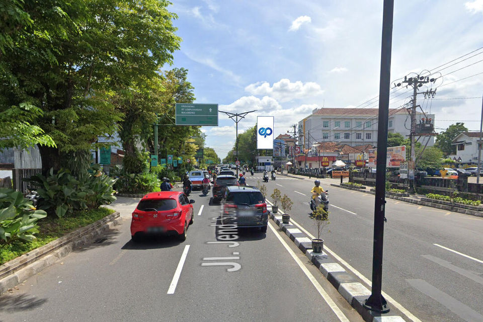 JL. JEND.SUDIRMAN (POS POLISI TERBAN), YOGYAKARTA