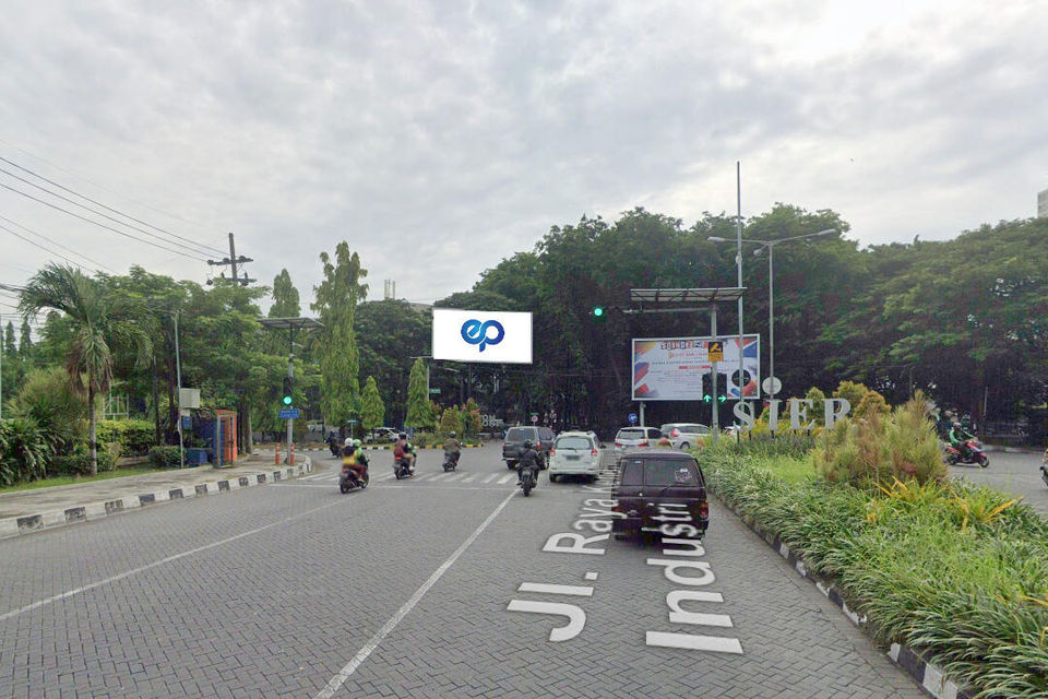 JI. Rungkut Industri Raya I Depan Ruko Section One, Surabaya