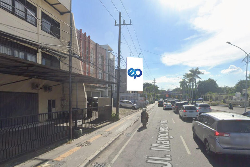 Pertigaan JL. A.Yani - Morgorejo (arah ke A.Yani), Surabaya