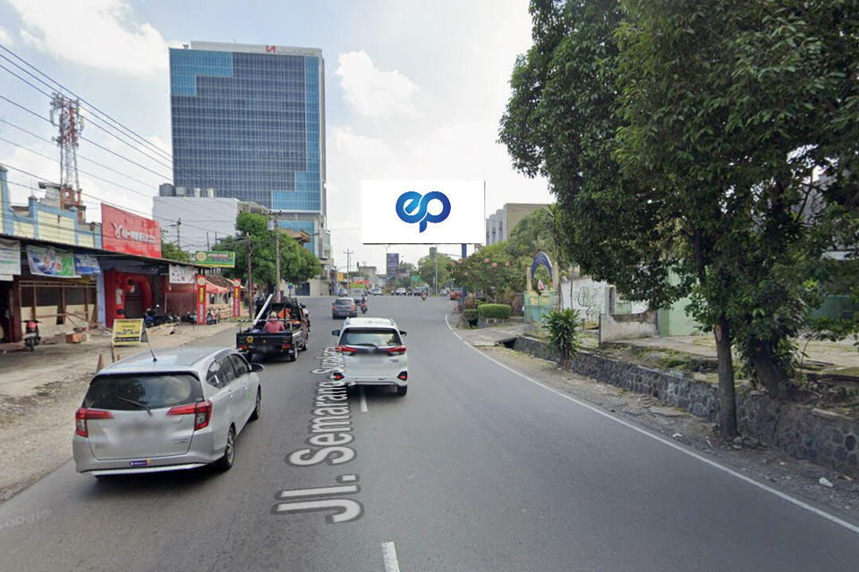 Billboard at JI. A. Yani, Gilingan, Solo