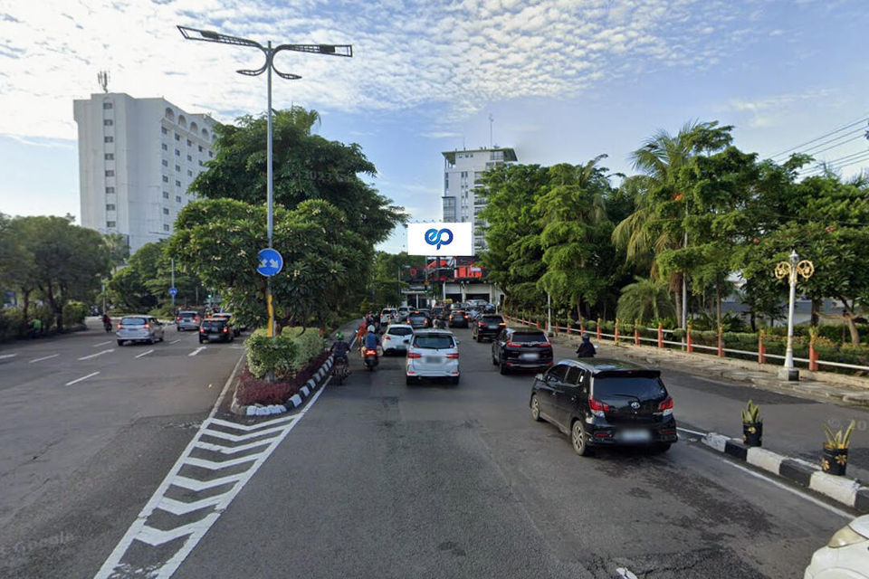 Billboard at Jl. Sumatra (Sahid Hotel), Surabaya