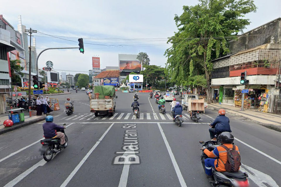 Videotron at JI. Blauran - Praban (BG Junction), Surabaya