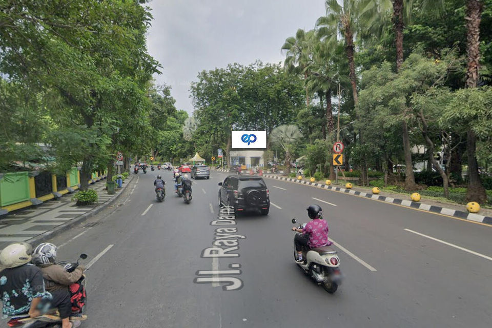 Videotron at JI. Raya Darmo (Kebun Binatang), Surabaya