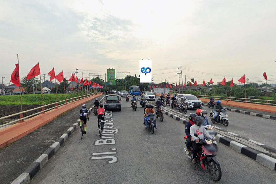 Billboard at Jl Majapahit (Depan rumah Pompa BKT), Semarang