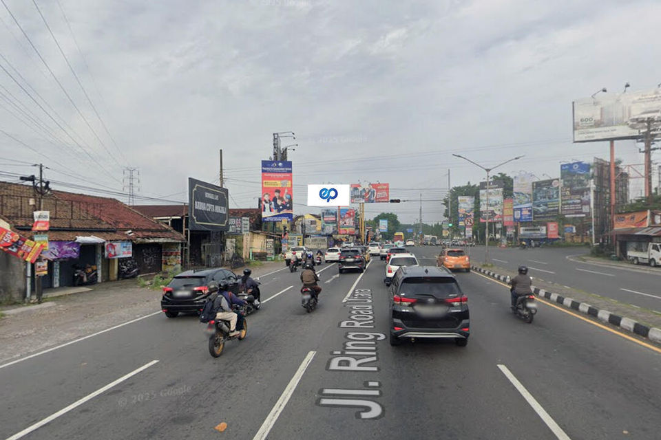 Billboard at Perempatan Ring Road Monjali, Jl. Padjajaran, Yogyakarta