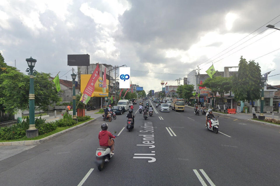 Billboard at Jl. Jend. Sudirman (barat jembatan gondolayu), Yogyakarta