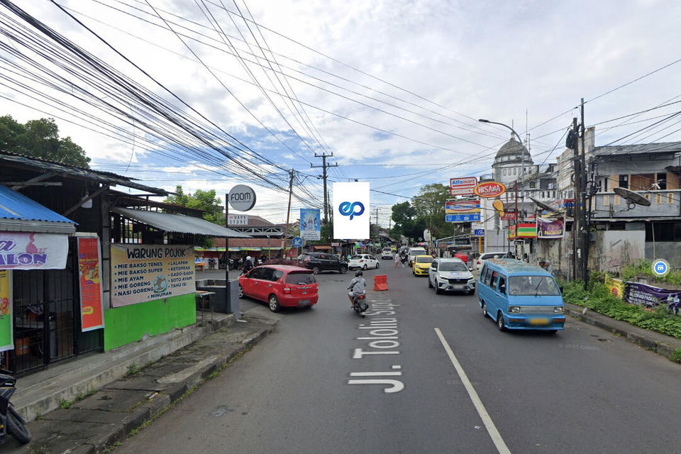 Billboard - Jl. Tololiu Supit Dekat RM. Fan Rong, Manado | Ukuran 4 x 6