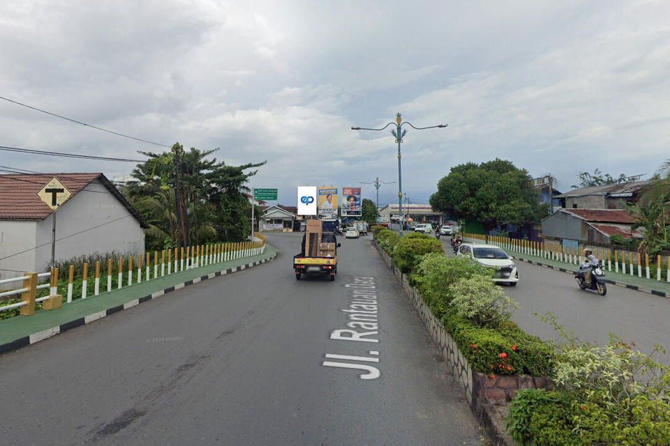 Billboard at Jl. RK Ilir Samp Jembatan Pekauman, Banjarmasin