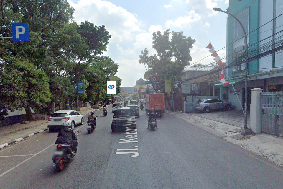 Billboard at Jl. Kebon Kawung (Dekat Stasiun), Bandung