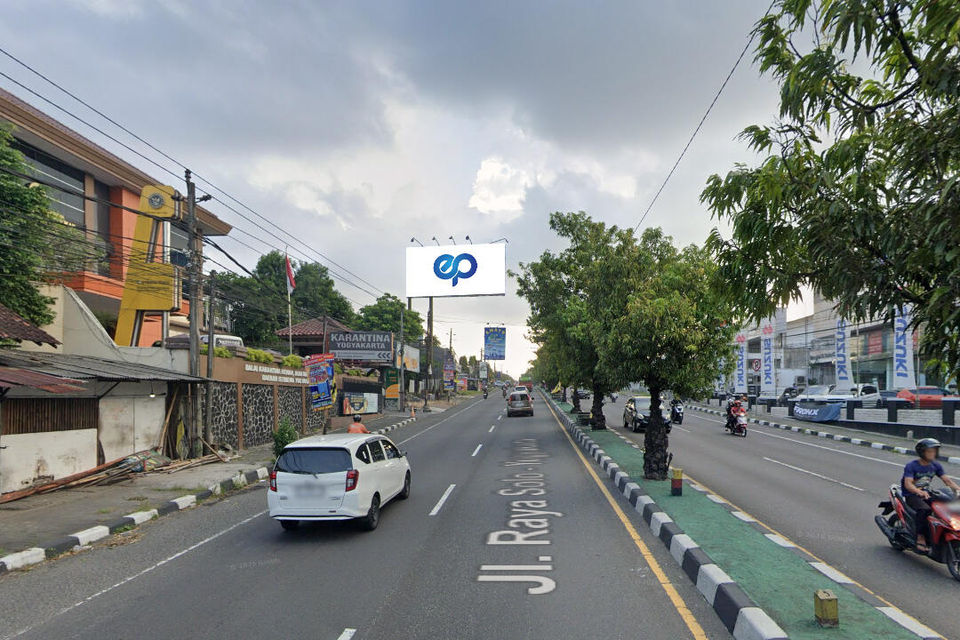 Billboard at JI. Adi Sucipto (Samping Dealer Mitsubishi), Yogyakarta