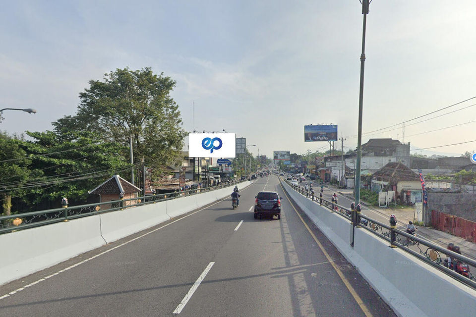 Billboard at JI. Magelang Terminal Bus Jombor, Yogyakarta