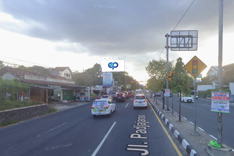 Billboard at JI. Padjajaran (Perempatan Seturan), Yogyakarta