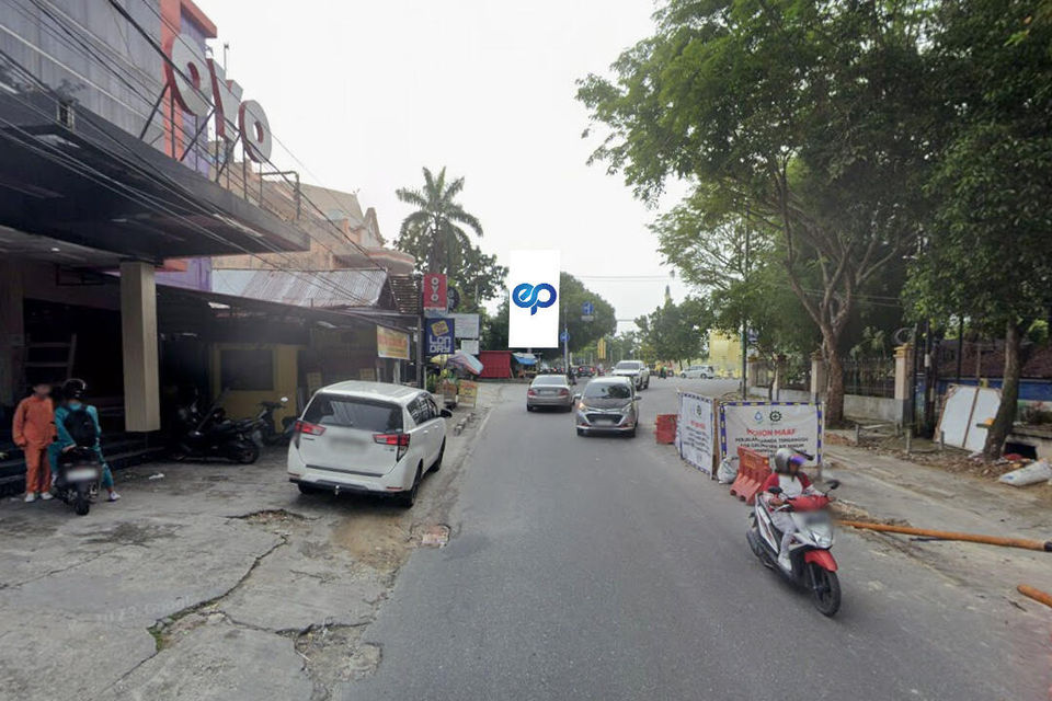 Jl. Hangtuah Simpang Jl. S. Syarif Qasim, Pekanbaru