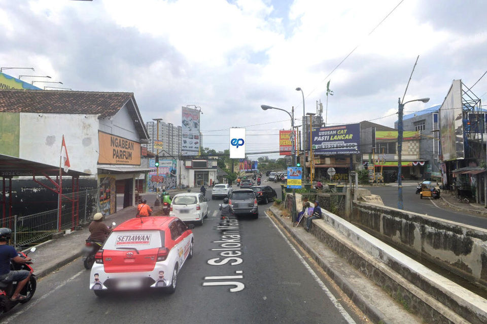 Billboard at JI. Dr. Sardjito Baru, Yogyakarta