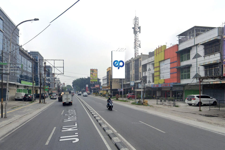 Billboard at JI. Yos Sudarso (Simpang JI. Bilal), Medan
