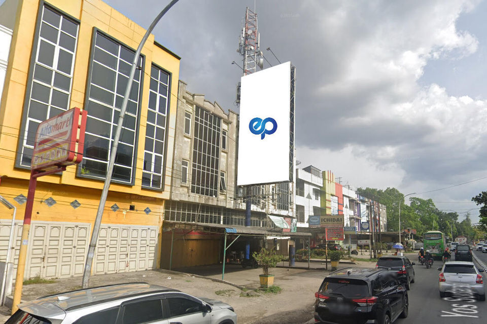 Billboard at JI. Yos Sudarso (Simpang JI. Bilal), Medan