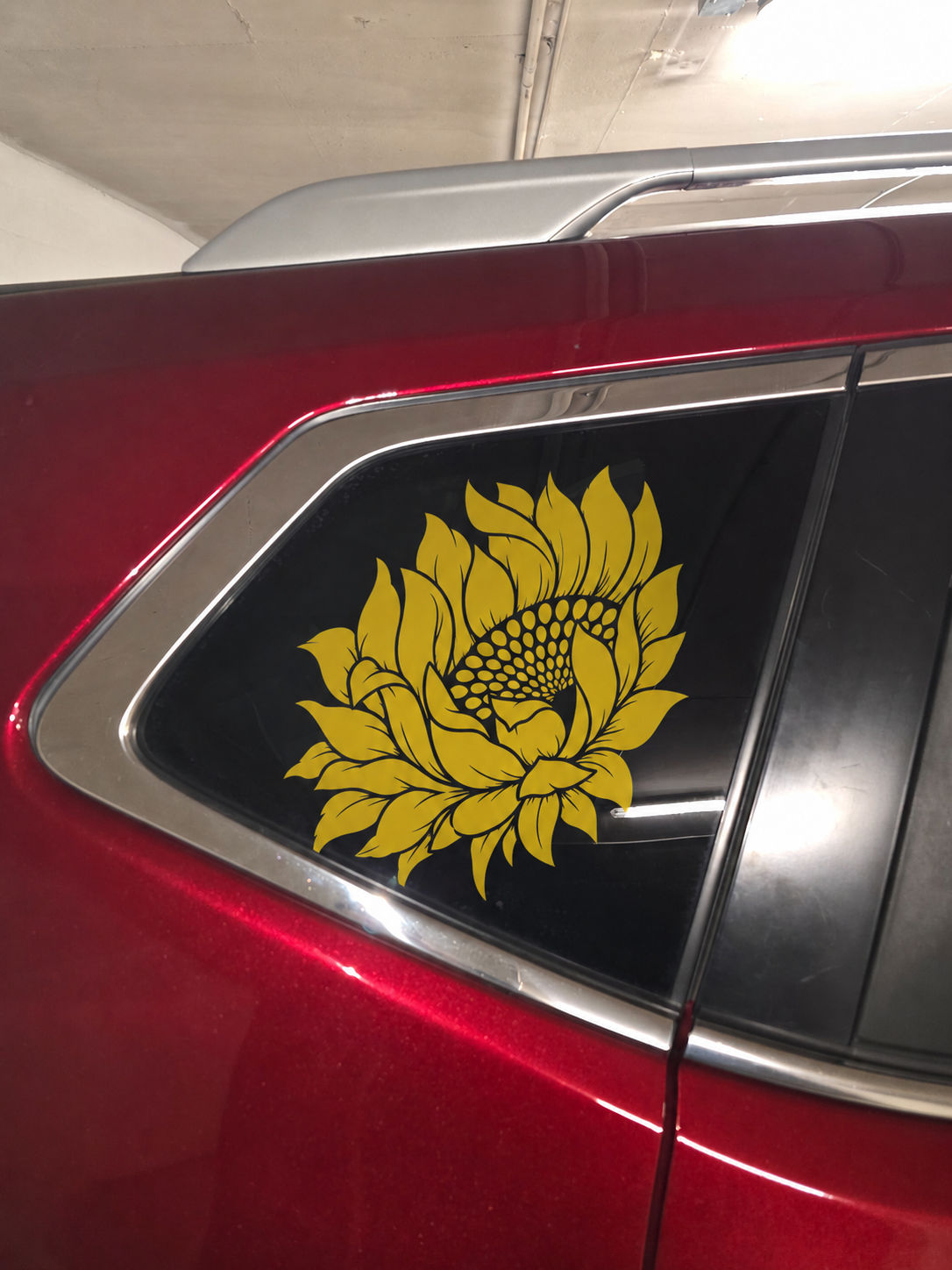 Avenoir Print car decal sample