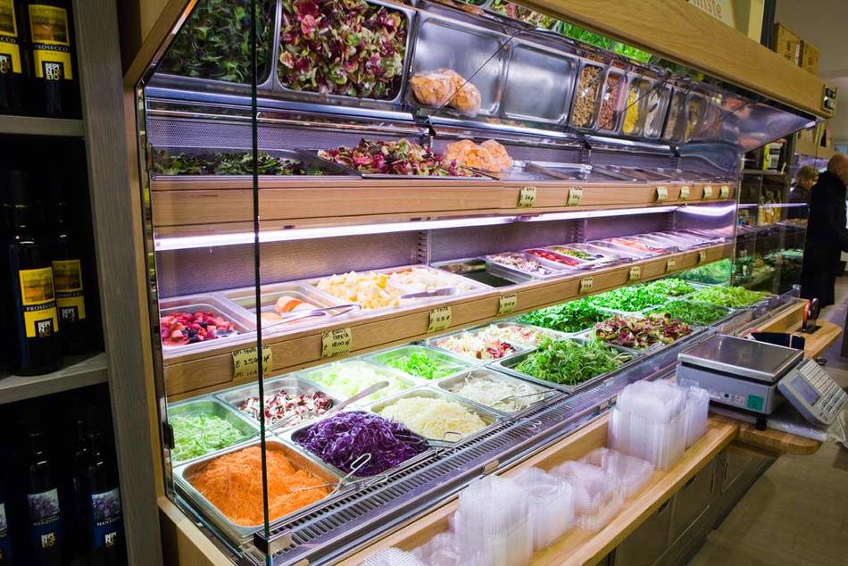 Buffet em supermercado moderno