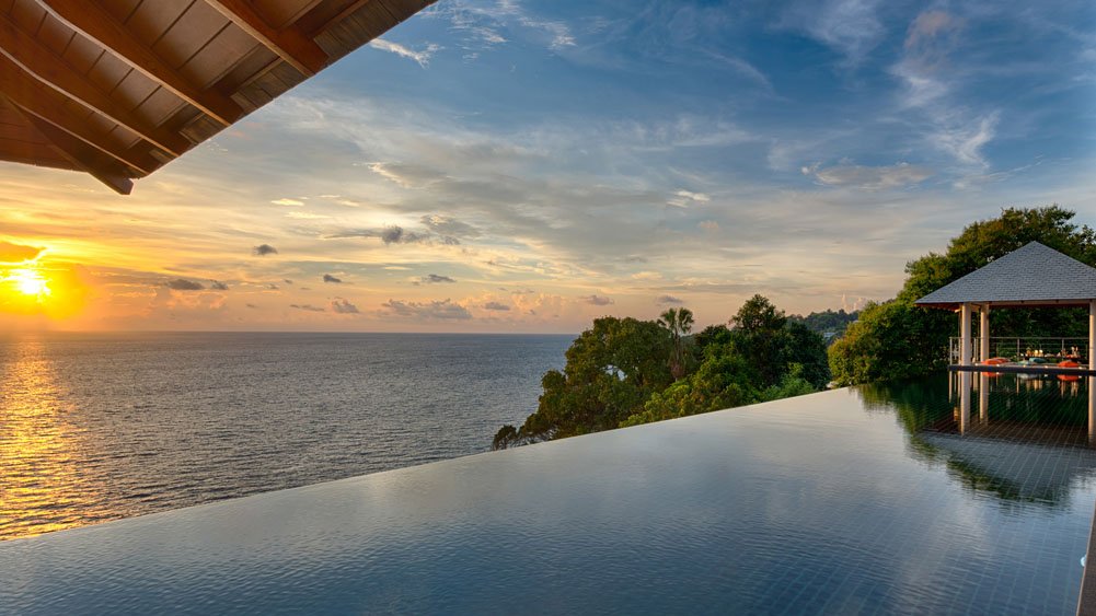 Baan Paa Talee - Sunset by the pool