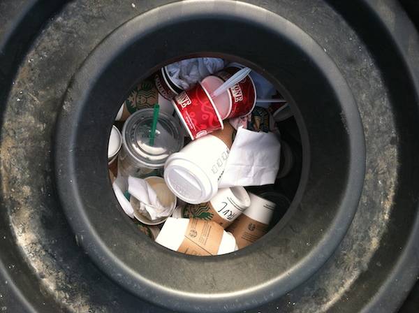 coffee-cups-in-trash