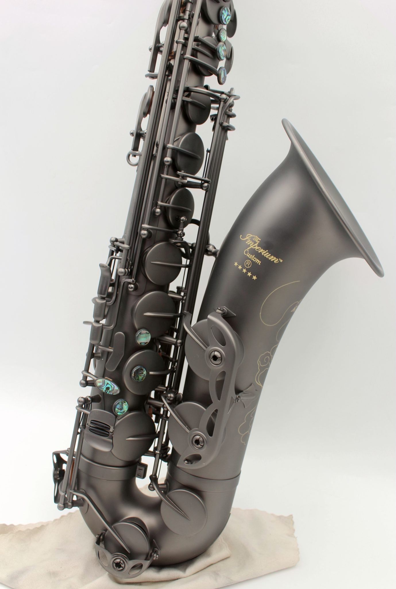 EM Imperium Professional matte black Tenor Saxophone with dragon